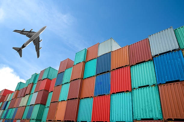 cross-border e-commerce warehousing cover image